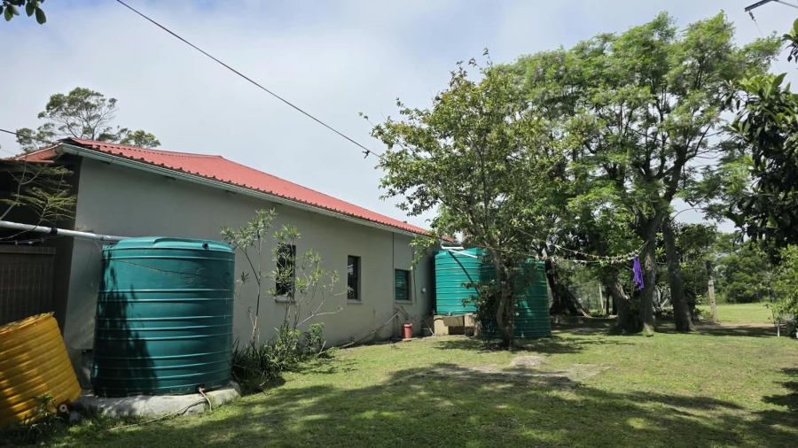 4 Bedroom Property for Sale in Summerpride Eastern Cape